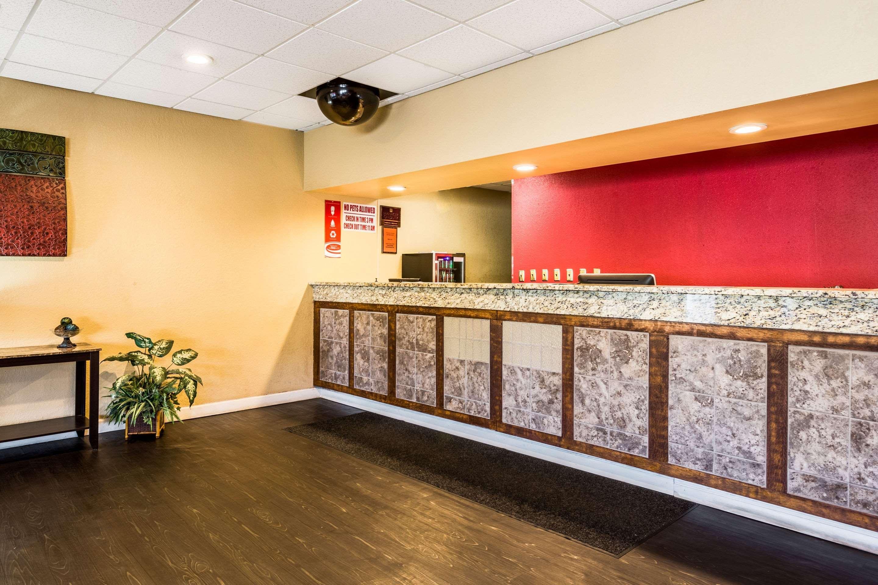 Econo Lodge - Oxmoor Birmingham Exterior photo