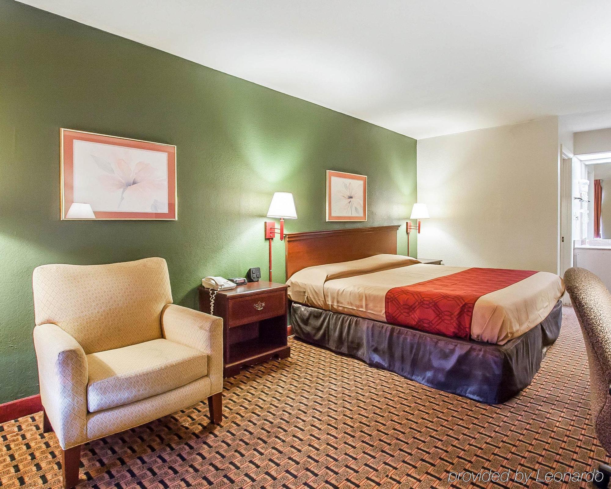 Econo Lodge - Oxmoor Birmingham Exterior photo